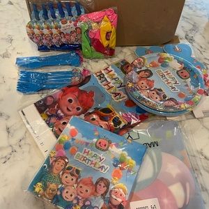 NWOT cocomelon party supply pack